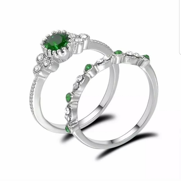 New green sapphire 18k gold Plated ring - Picture 3 of 3